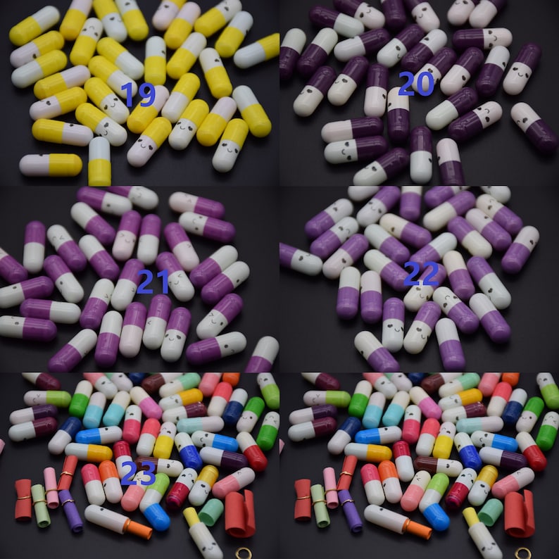 Puede incluir: Surtido de c&aacute;psulas coloridas con un dise&ntilde;o de cara sonriente. Las c&aacute;psulas est&aacute;n llenas de peque&ntilde;os trozos de papel. Hay 5 colores diferentes de c&aacute;psulas: amarillo, morado, rojo, azul y verde. Las c&aacute;psulas est&aacute;n dispuestas en grupos de 5, con cada grupo etiquetado con un n&uacute;mero del 19 al 23.