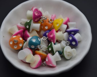 12 Resin Mushroom Charms Earring Necklace Bracelet Bead Pendants DIY Jewelry Cute Decoden Mushroom Cabochon Keychain Accessories 16x11mm