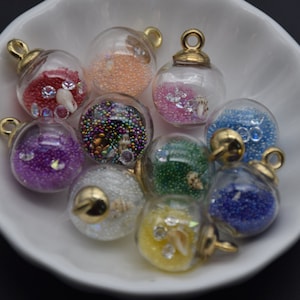 10 runda glasgloberlocker, kristallglaskulor med konfettikula, armband, halsband, nyckelring, hängen, 21 mm x 16 mm