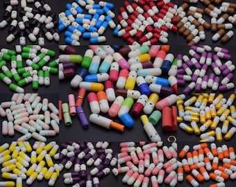 100 Kawaii Pill Capsule,Wish Faux Pill,Cute Secrect Blank Message Note In Pill,Happy Pills,Paper Message Scrolls,Pill Cabochon Bead Charms