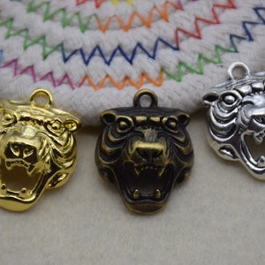 6 tiger head charm pendant,king animal ornament necklace charm,jewelry charm,jewelry pendant,31x25mm