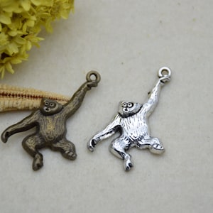 12 chimpanzee charm pendant,moneky animal ornament necklace charm,jewelry charm,jewelry pendant,37x23mm