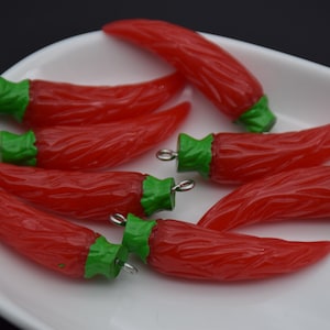 12 Resin Chili Pepper Charms Earring Necklace Bracelet Bead Pendants DIY Jewelry Supplies Hot Chili Cabochon Keychain Accessories 46x15mm