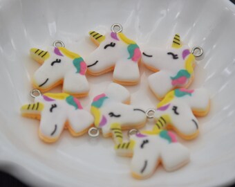 12 Resin Adorable Unicorn Charms Earring Necklace Bracelet Bead Pendants DIY Jewelry Decoden Animal Cabochon Keychain Accessories 23x19mm