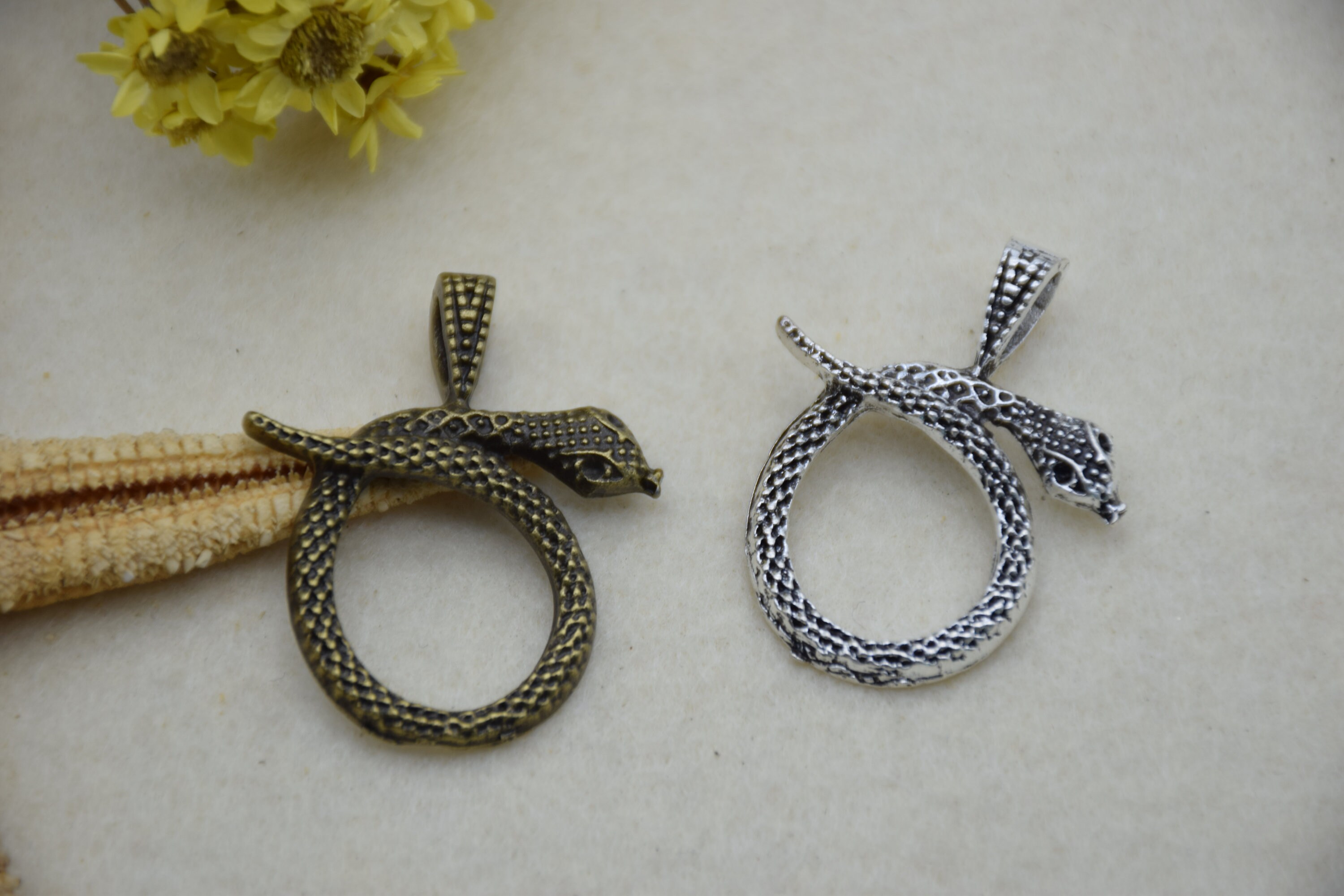 12 Snake Charm Pendantanimal Ornament Necklace Charmjewelry Etsy UK