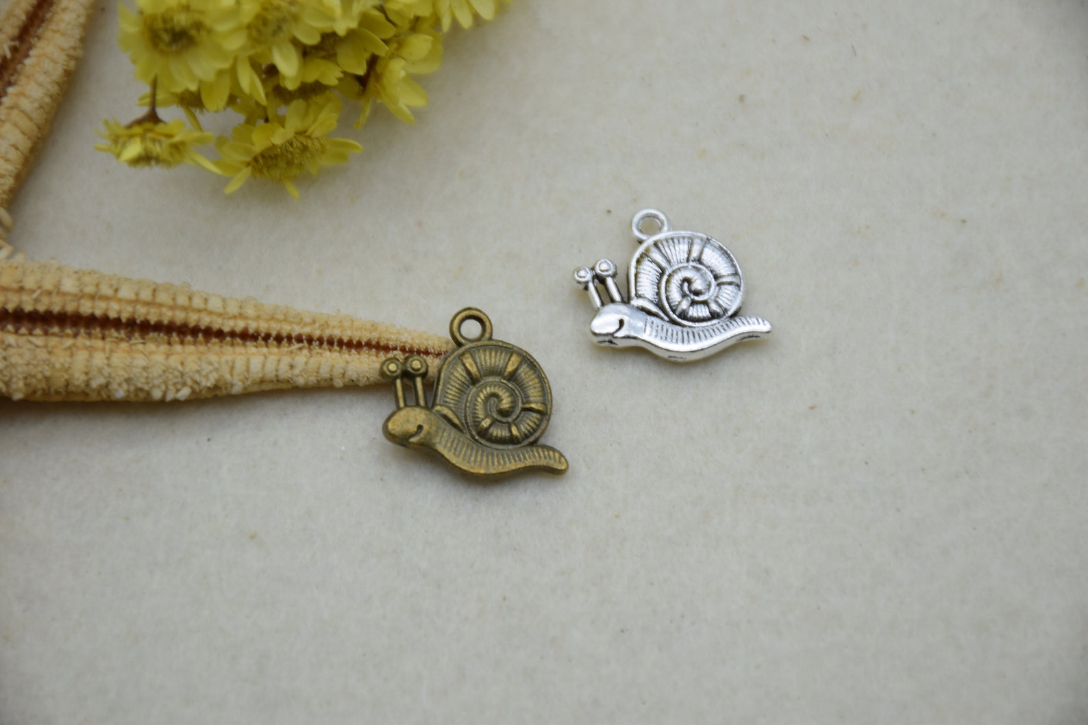 50 Snail Charm Pendantocean Ornament Necklace Charmjewelry Etsy UK