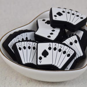 Karty asów Poker Casino Koraliki silikonowe, Koraliki silikonowe ogniskowe, Koraliki charms, Materiały do rękodzieła, Materiały do koralikowania, Koraliki hurtowe, Koraliki hurtowe DIY