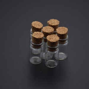 50Pcs 0.5ml Empty Clear Glass Bottles With Corks Stopper,Transparent Vials Jars Containers,Wishing Message Bottles Wedding Decoration Gifts