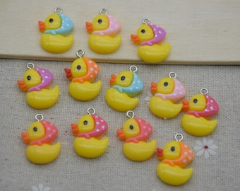 12 Resin Adorable Duck Charms Earring Necklace Bracelet Bead Pendants DIY Jewelry Decoden Duckies Cabochon Keychain Accessories 23x17mm