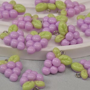 12 Resin Grape Charms Earring Necklace Bracelet Bead Pendants DIY Jewelry Decoden Cute Fruit Cabochon Keychain Accessories 23x18mm