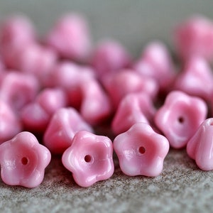 30 Coral Pink Glass FLOWER Beads 6x8mm Czech Glass Beads For Jewelry Making Bell Flower Beads Perles Perlen image 2