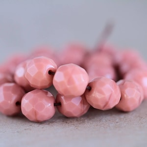 20 Opaque Faded Salmon Pink Round Beads 10mm Czech Glass Beads for Jewelry Making Fire Polished Large Beads Perles Perlen Perline Бусины