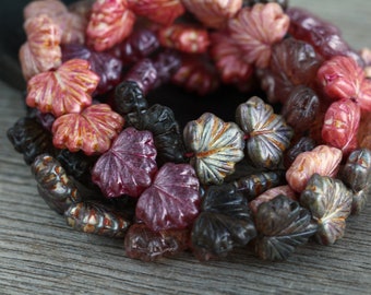 60 Silky Metallic Grey/Pink Lustred Clear & Opaque Glass MAPLE LEAF Bead MIX 11x13mm  Glass Leaf Beads Perle Perles Perlen