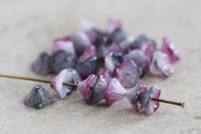 100 Lilac/Grey Coated Baby Bell Flower Beads 5x8mm Czech Glass Beads Jewelry Making Glass Flower Cup Beads Perles Perlen Perline image 5