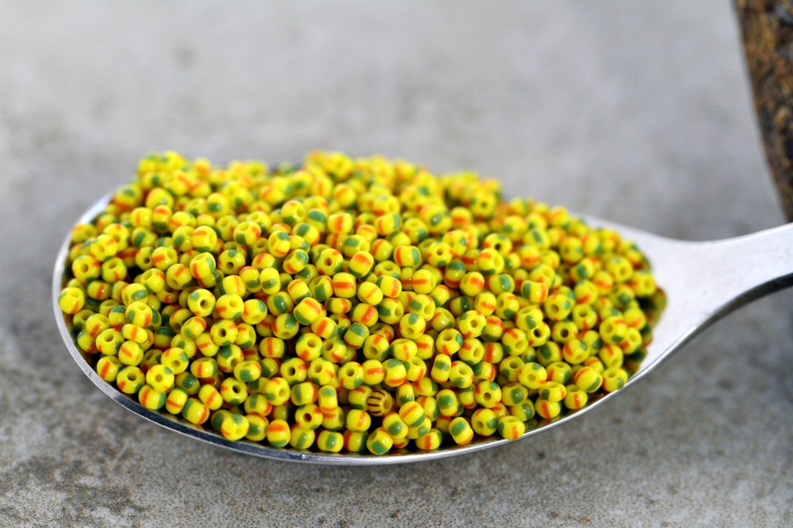 30g Striped Yellow Red Green Seed Beads 11/0 Czech Glass Etsy