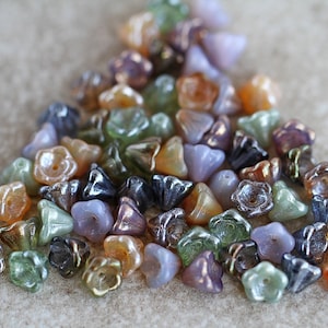 110 Soft Purple Sage Bell Flower Beads 6x8mm MIX Czech Glass Beads for Jewelry Making Glass Flower Beads Perles Perlen image 6