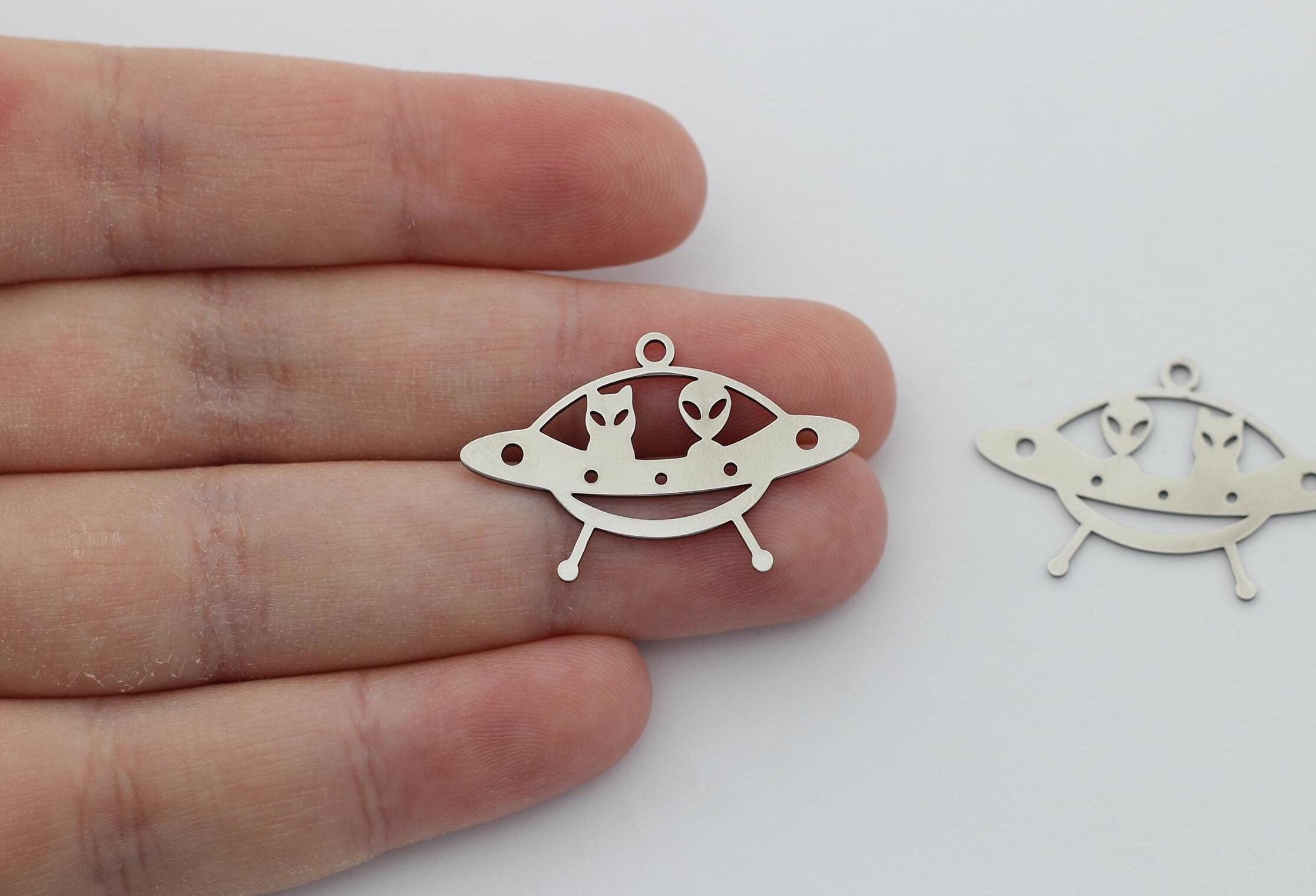 Stainless Steel Spaceship Charms, UFO Alien Charm Pendant, Spacecraft ...