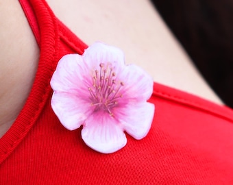 Sakura, Fiore di Ciliegio – Spilla di Design
