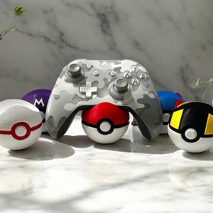 Pokemon Poke Ball Controller Stand for Nintendo Switch Xbox PlayStation  Controller – Gamer Decor
