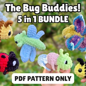 Könnte beinhalten: Ein Set mit fünf Häkelanleitungen für Amigurumi-Insekten, darunter ein Marienkäfer, ein Schmetterling, eine Libelle, eine Biene und eine Raupe. Die Anleitungen sind als PDF-Download erhältlich und tragen den Titel "The Bug Buddies! 5 in 1 BUNDLE".