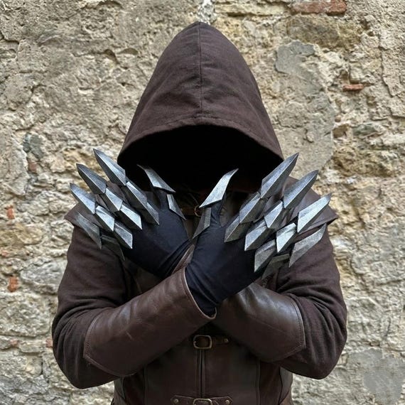 Articulated "Shadow-Sparkle" Claw Gloves: Cosplay Armor, Futuristic Mechanical Hand