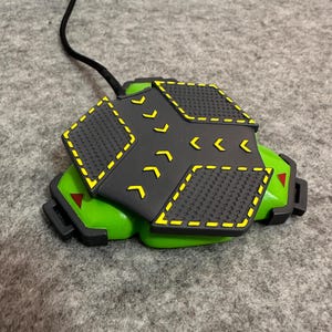 Octane Jump Pad Wireless Charger - Apex Gamer Gift - Gaming Room Desk Decor
