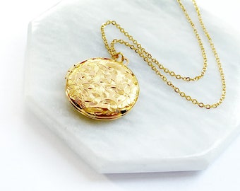 Gold Round Locket Floral Design, Everyday Necklace, Delicate Locket, Round Locket, Antique Locket, Designer Locket, Vintage Style Locket