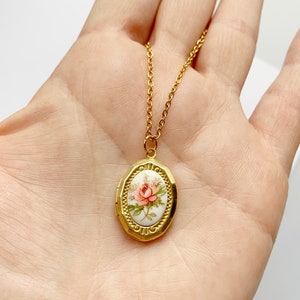 Oval Cameo Locket With Pink Rose, Antique Locket, Locket, Designer Locket, Vintage Gold Locket, Wild Rose Necklace image 8