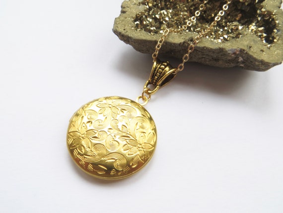 round gold locket with floral design antique locket designer etsy round gold locket with floral design antique locket designer locket vintage style locket