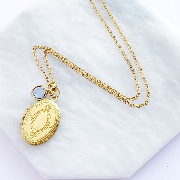 Oval Locket Birthstone Necklace, Custom Delicate Pendant, Personalized Jewelry, Dainty Necklace, Filigree Locket