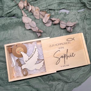 Personalisiertes Geldgeschenk zur Kommunion | Holzschiebebox mit Name & Datum | Geschenkbox mit Reagenzglas | Erinnerungsbox aus Holz