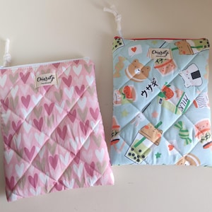 Vadderade Kindle-fodral med kawaii-hjärtan och mönster, handgjort vadderat e-läsarfodral, Kindle Paperwhite-bas och Kobo-fodral, present