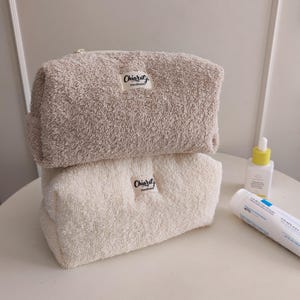 Beauty case in spugna di cotone,  Trousse bagno imbottita, Pochette trucchi morbida in cotone terry, regalo amica Spa