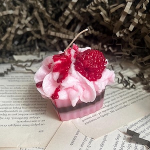 DESSERT CUPCAKE Kaars met fruit / Valentijnsdagtaartkaars / Uniek kaarscadeau / Voedselkaars / Verjaardagscadeau / Fruitkaars