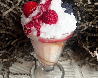 MILKSHAKE Candle / Sweet Cake Candle / Unique Candle Gift / Dessert Candle / Birthday Gift / Fruit Candle