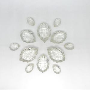 Vintage crystal drops in various sizes – perfect for chandeliers, holiday décor, DIY jewelry, creative crafts and collecting