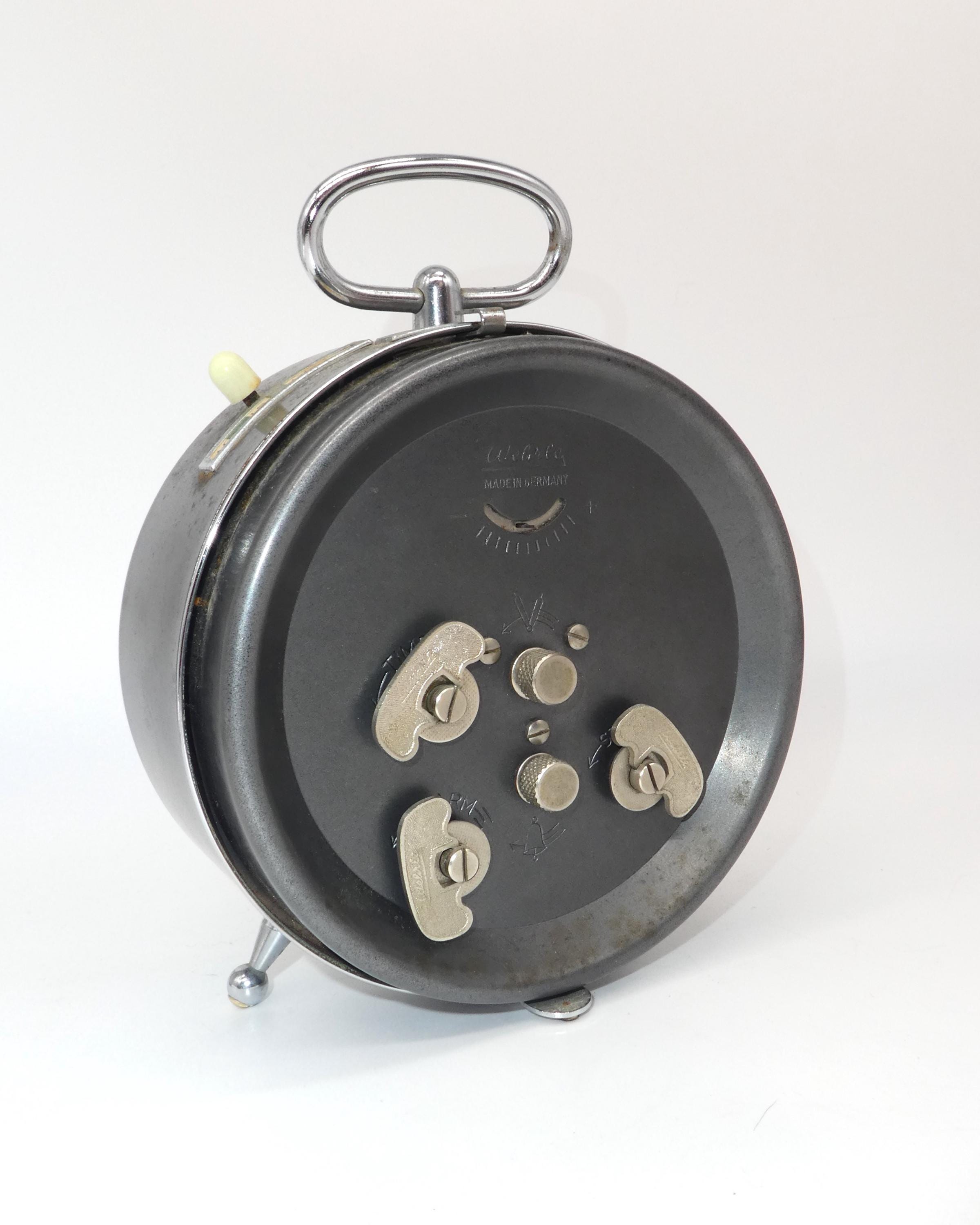 WEHRLE ウエラ　THREE-IN-ONE 目覚まし時計 美品】 ウエラ WEHRLE THREE IN ONE 目覚まし時計 - メルカリ