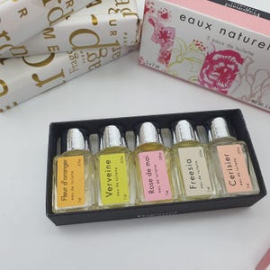 Vintage 90s Fragonard mini perfume set, 5 iconic fragrances, new and sealed, perfect for collectors and essence lovers!