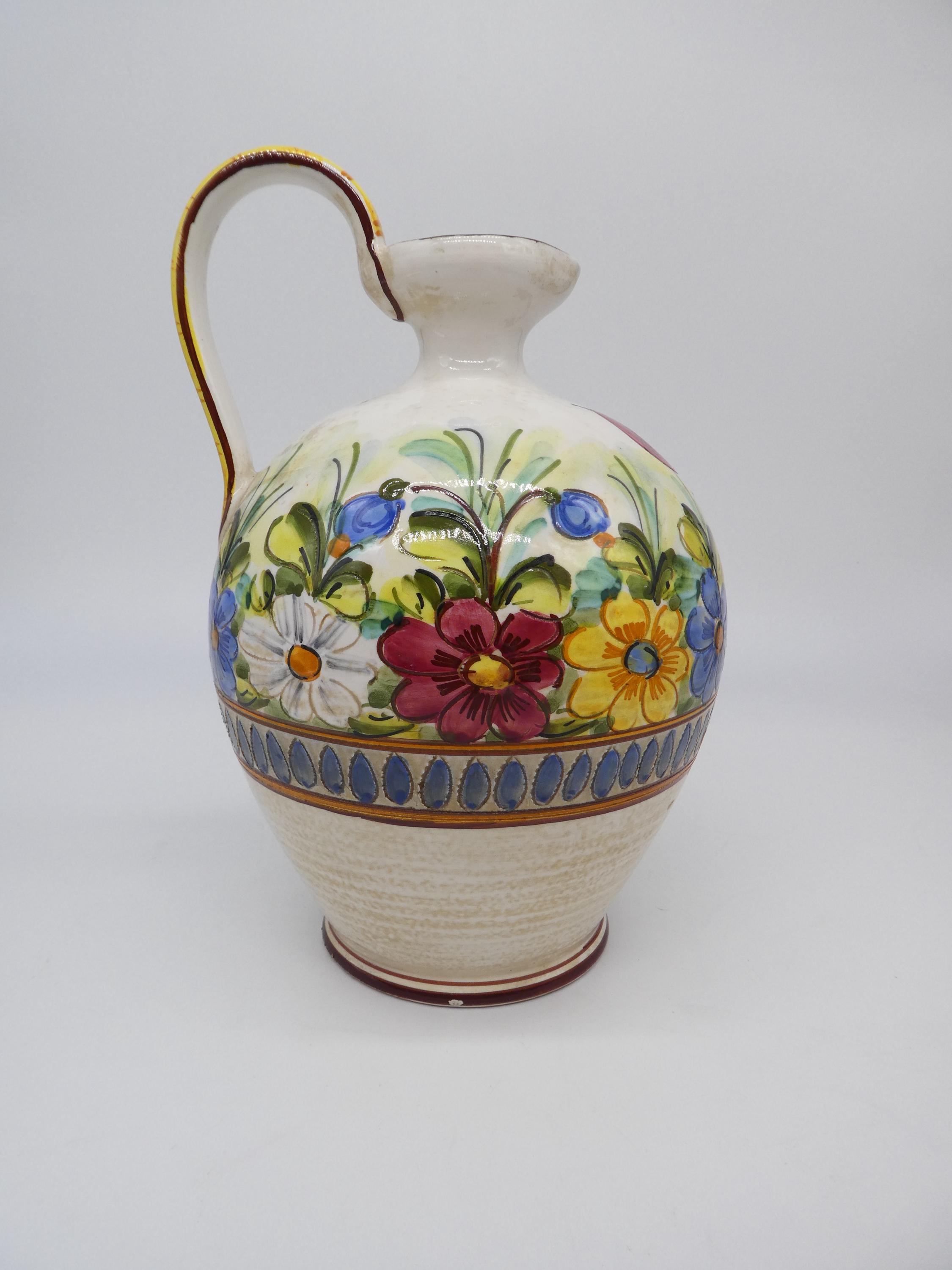 イタリア「セラミックパオリ」の水差し （底にＩＴＡＬＹ　６２９／３5のサイン） Castelli italy vase - Etsy 日本