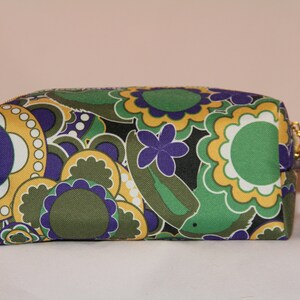Dopp Kit/Overnight Travel Bag Make Up Bag Green Floral Waterproof Canvas