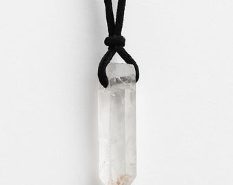 Natural Clear Quartz Crystal Necklace – Raw Clear Quartz Point Pendant | Healing Jewelry, Meditation Pendant, Unisex Spiritual Gift