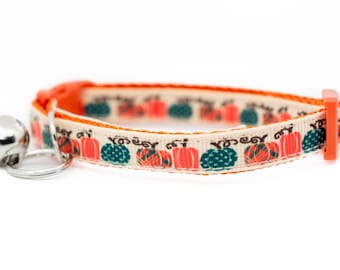 Teal Pumpkin Cat Collar - 3/8" wide - fall cat collar - autumn cat collar - kitten collar - halloween cat collar - kitty - thanksgiving cat