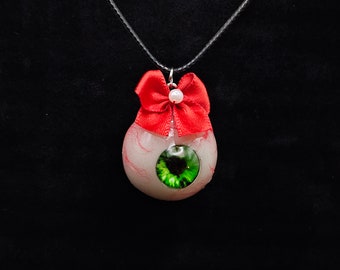 Creepy cute realistic eyeball necklace, Halloween jewelry, oddities jewelry, fake eyeball necklace, fake taxidermy, serial killer trophy