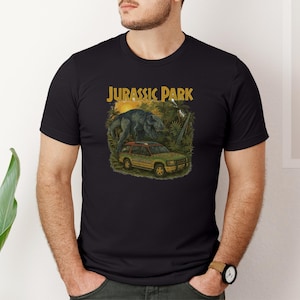 Jurassic Inspired T-Shirt – Retro Dinosaur Tee Inspired by the Iconic Jeep Scene – Funny Film Gift for Movie Fans, 90s Nostalgia Shirt