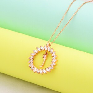 Letra J, Regalo de cumpleaños, Días especiales, Joyas elegantes y sentimentales, Accesorios de plata de primera calidad, Para ti, Collar de circonitas, Artístico