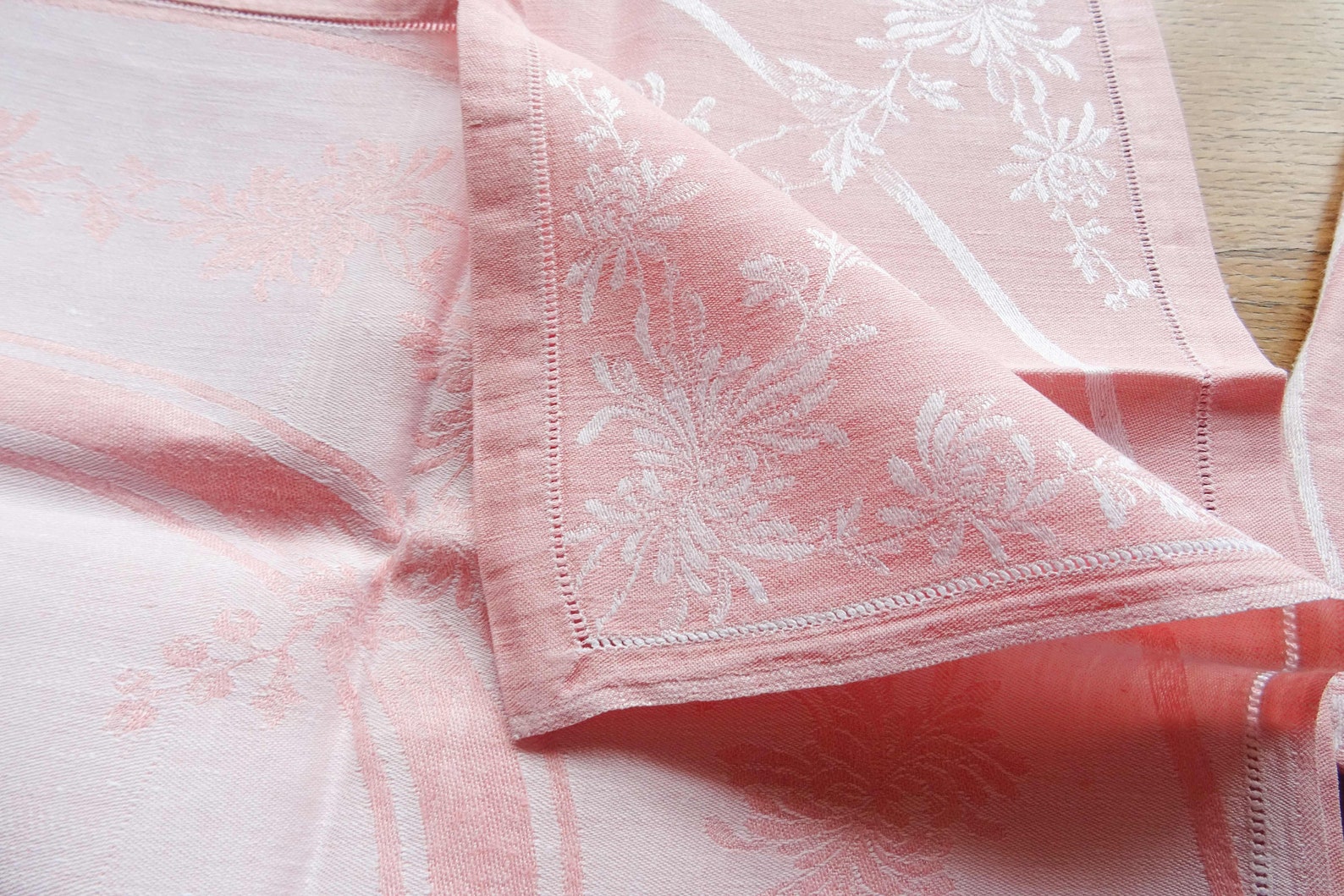 Twelve vintage French pink linen damask napkins. Banquet Etsy