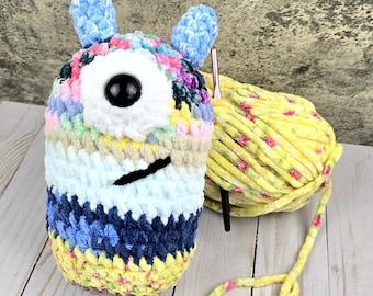 Scrap Yarn Crochet Monster: One Eyed Happy Colorful Scrappy Yarn Animal