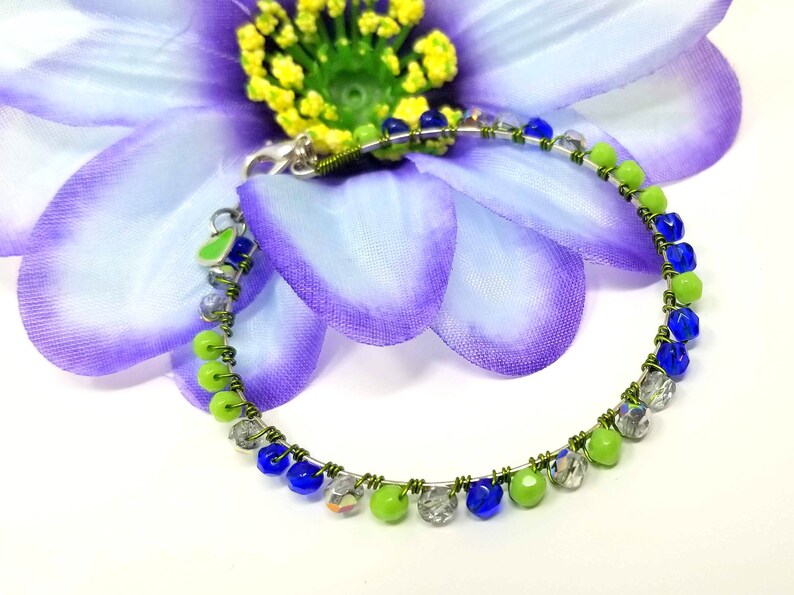 Dainty Blue Green Beaded Bracelet for Her Birthday Lime Green Bohemian Bracelet Blue Green Minimalist Memory Wire Beaded Bangle for Her