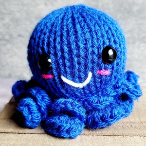 Baby Blue Amigurumi Octopus, Blue Crochet Octopus Plushie, Anxiety Stress Relief Gift, Baby Shower Gift, Stuff Sea Creature Plushie Blue