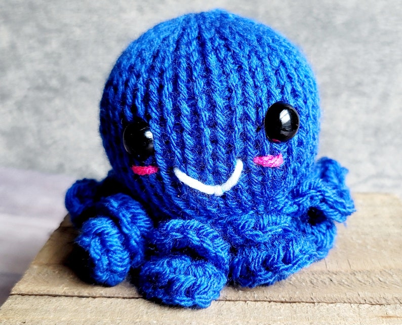 Baby Blue Amigurumi Octopus, Blue Crochet Octopus Plushie, Anxiety Stress Relief Gift, Baby Shower Gift, Stuff Sea Creature Plushie Blue